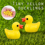 YsesoAi 100Pcs Mini Resin Ducks, Tiny Ducks Figurines Bulk for Miniature Dollhouse Decor Accessories Garden Aquarium Potted DIY Ornament Party Toys